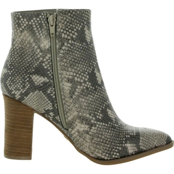 Carlos by Carlos Santana Lydia Tan Faux Leather Ankle Boots Shoes size 7.5 - Picture 3 of 7